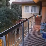 ' Ninfea' Lt Lejlighed Genova
